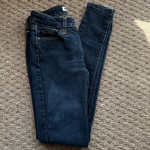 Levi's skinny jeans